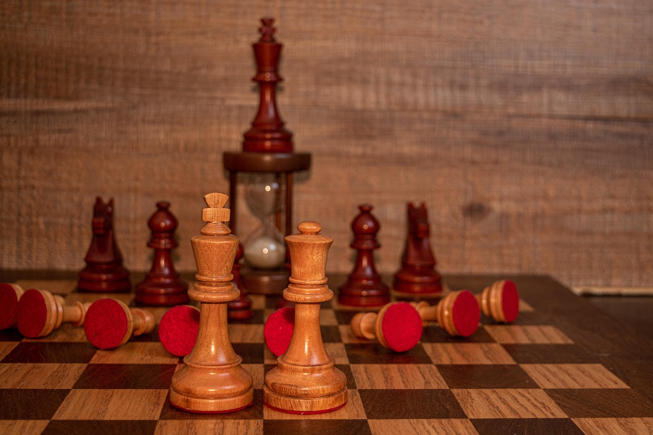 微信号白号批发：实名认证下的在线理财与风险控制 