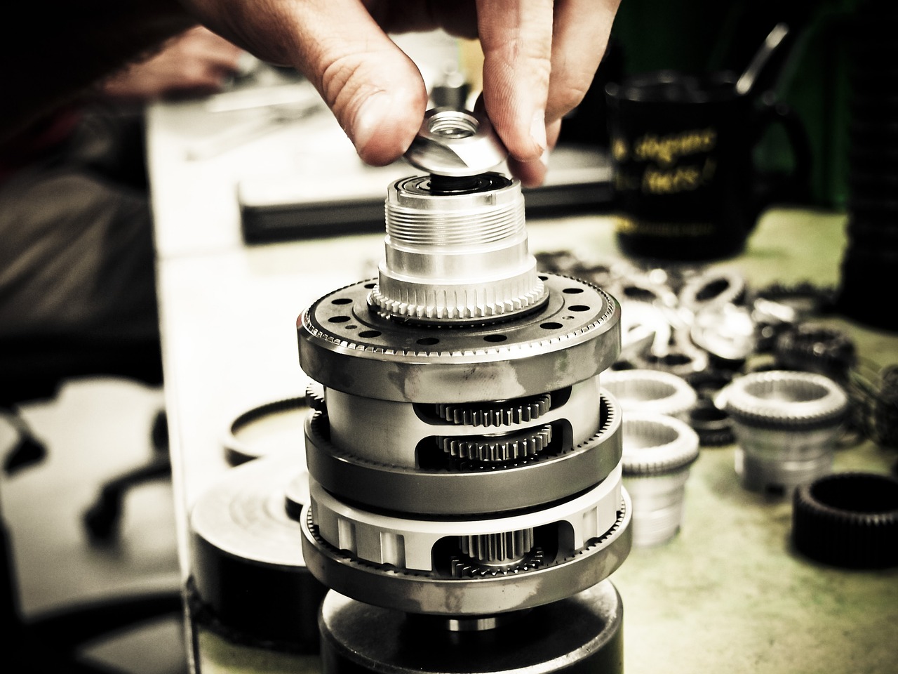 老人已实名三网卡- 光华桥注册代理