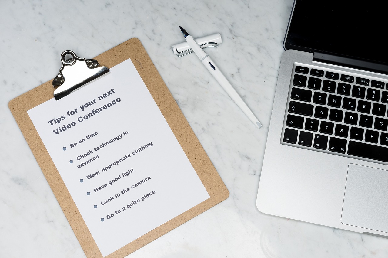 DDOS攻击器|黑客在社交媒体上的攻击方式及防范