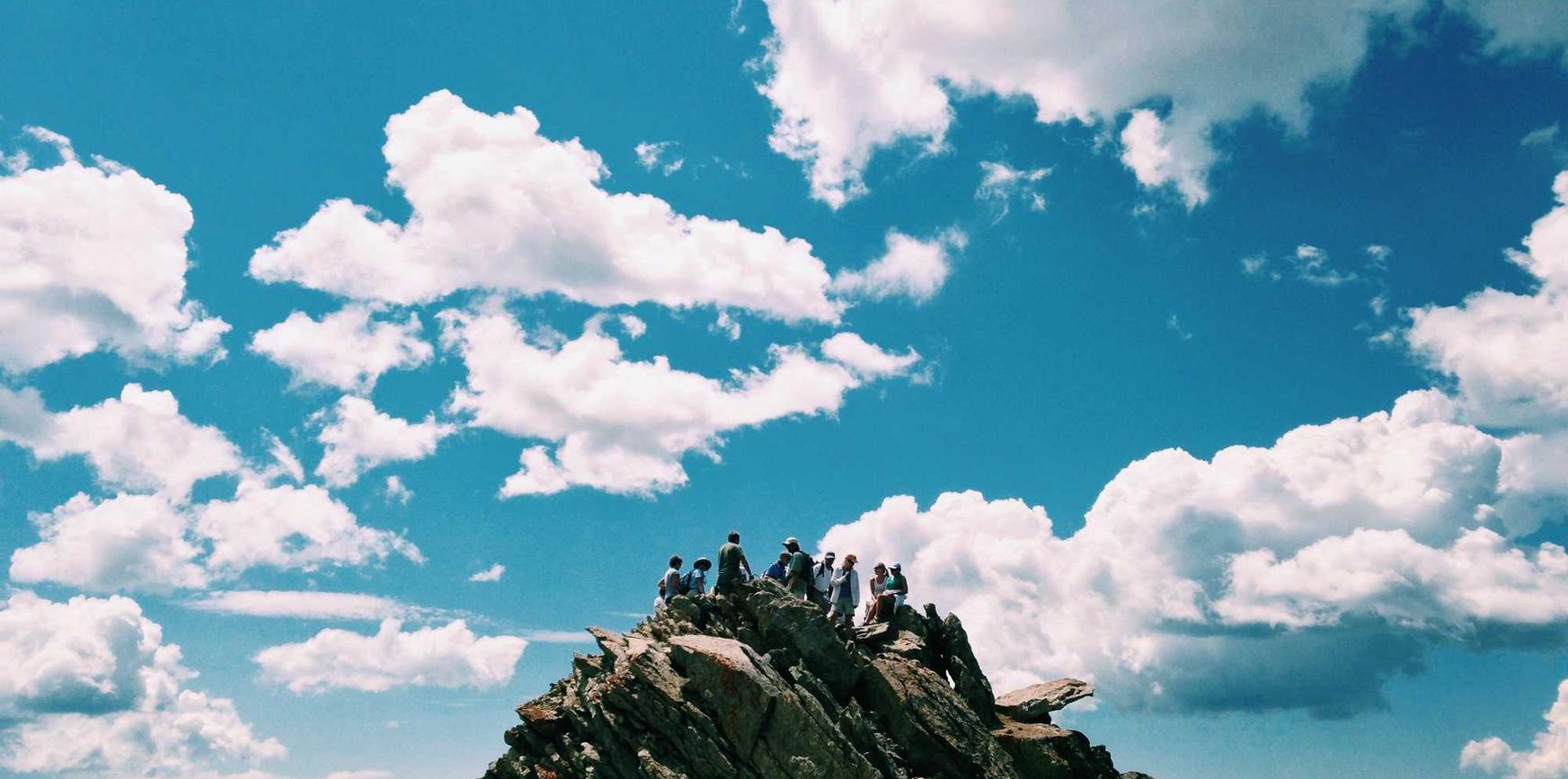 三五互联实名账号：实名制账号需求对于企业在移动应用上的战略布局会产生怎样的影响？